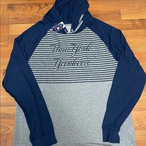 NWT New York Yankees Ladies Hoodie